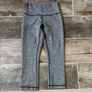 Lululemon leggings size 4 grey
